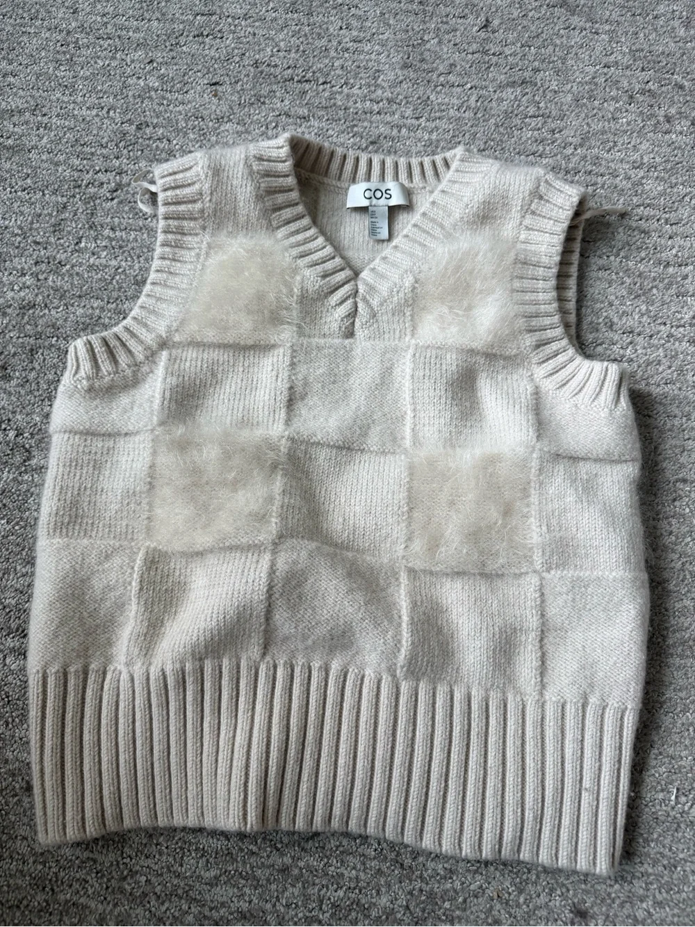 COS Soft Cream V-Neck Knit Sweater
